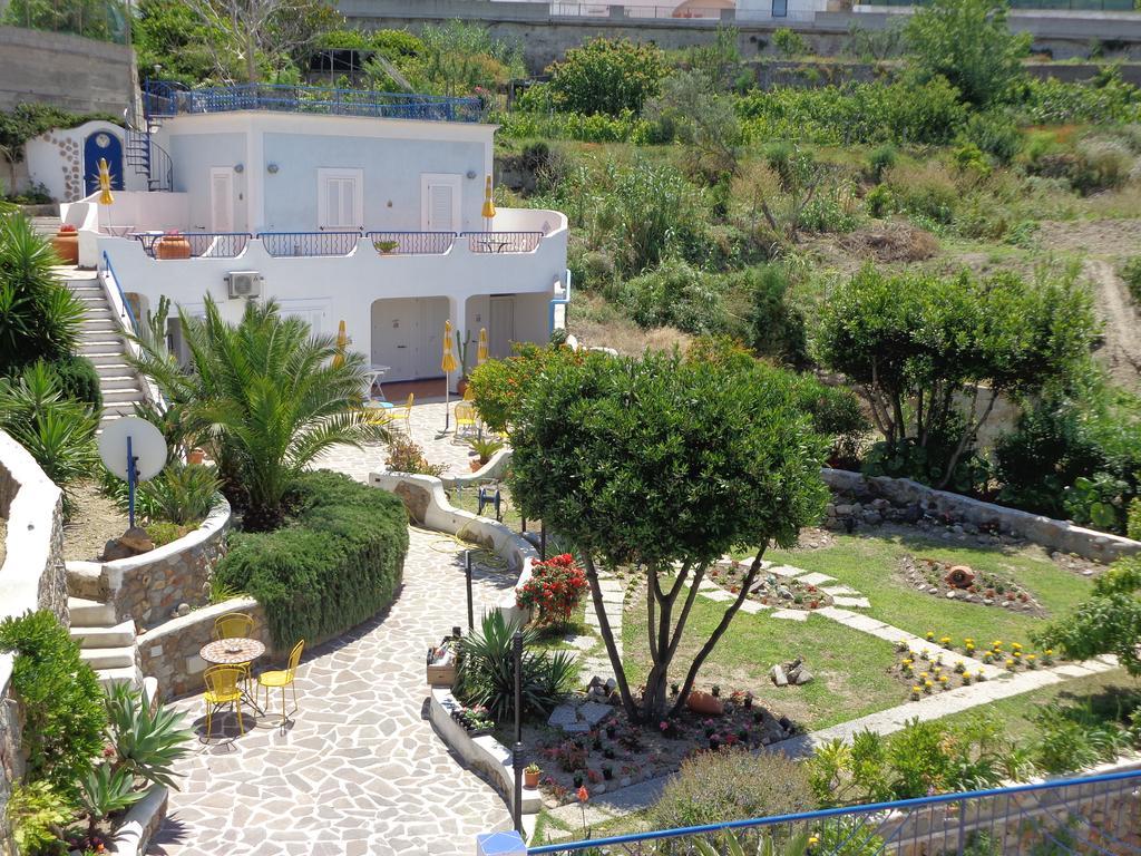 Il Mediterraneo - Adults Only Понца Екстериор снимка
