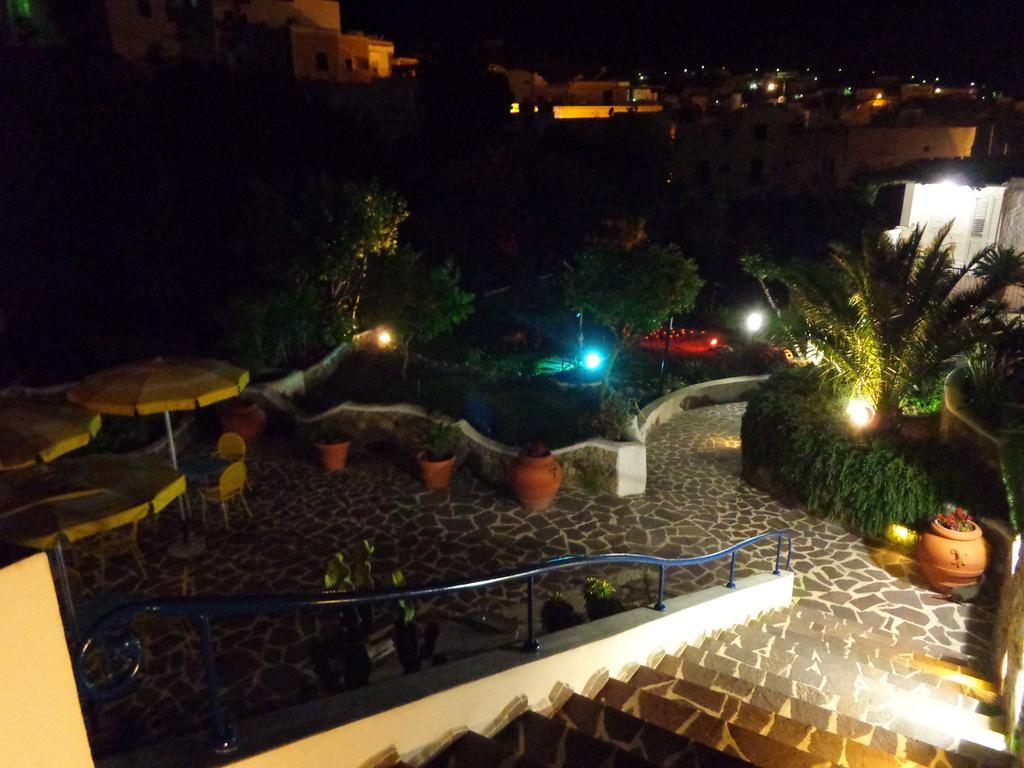 Il Mediterraneo - Adults Only Понца Екстериор снимка